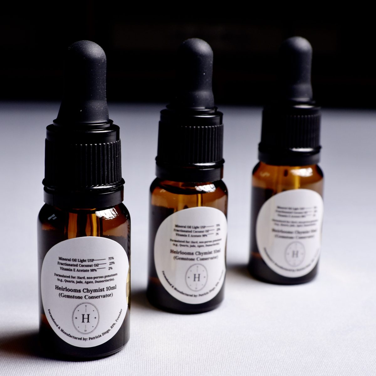 Heirlooms Chymist Gemstone Conservator oil, 10 ml amber dropper bottle