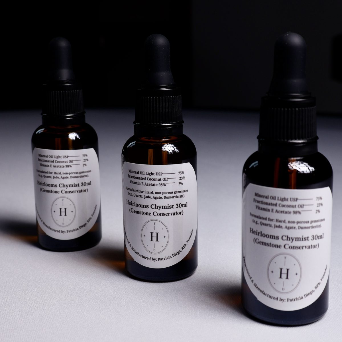 Heirlooms Chymist Gemstone Conservator oil, 30 ml amber dropper bottle